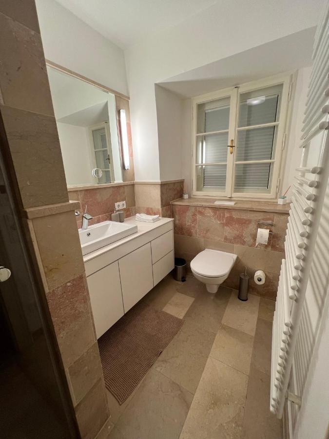Homestay szállás Palais Am Kai - Zentrale Lage, Kostenloser Parkplatz Salzburg